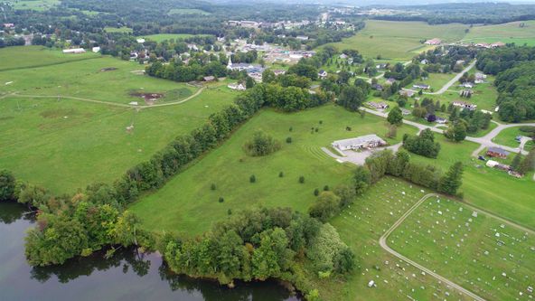 2853 US Route 5, Derby, VT 05829